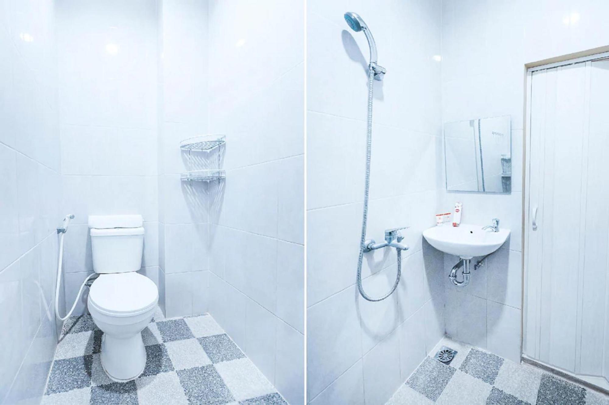 Oyo 478 Balcon Biru Hotel Jakarta Luaran gambar